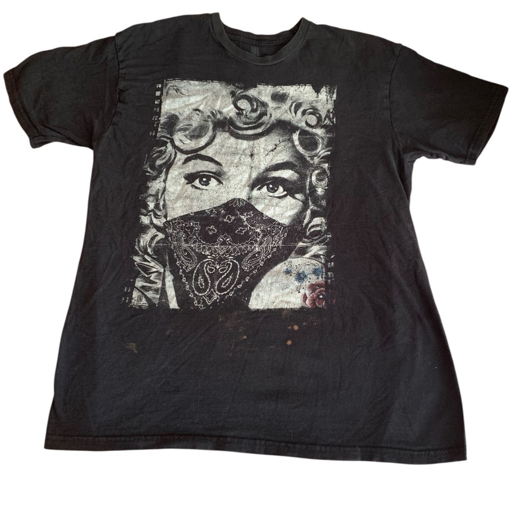 RED CARPET NOIR Black Graphic T-Shirt MARILYN MONROE Bandana Print *Bleach Flaw